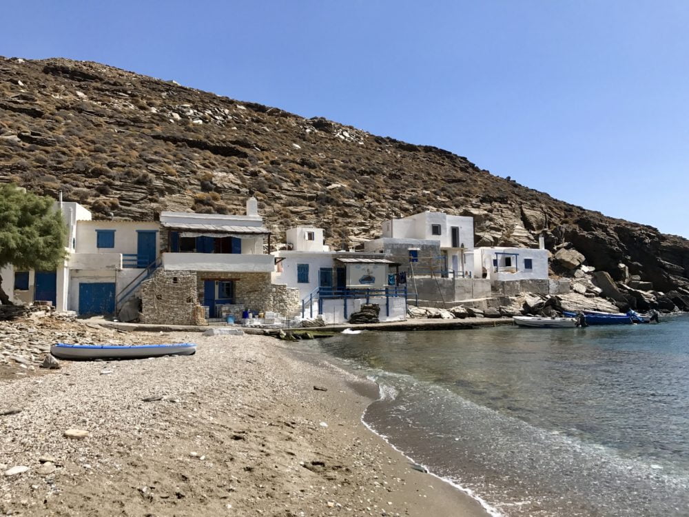 Les plages de Tinos dans les Cyclades en Gr&egrave;ce