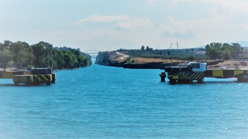 pont-isthmia-canal-de-corinthe