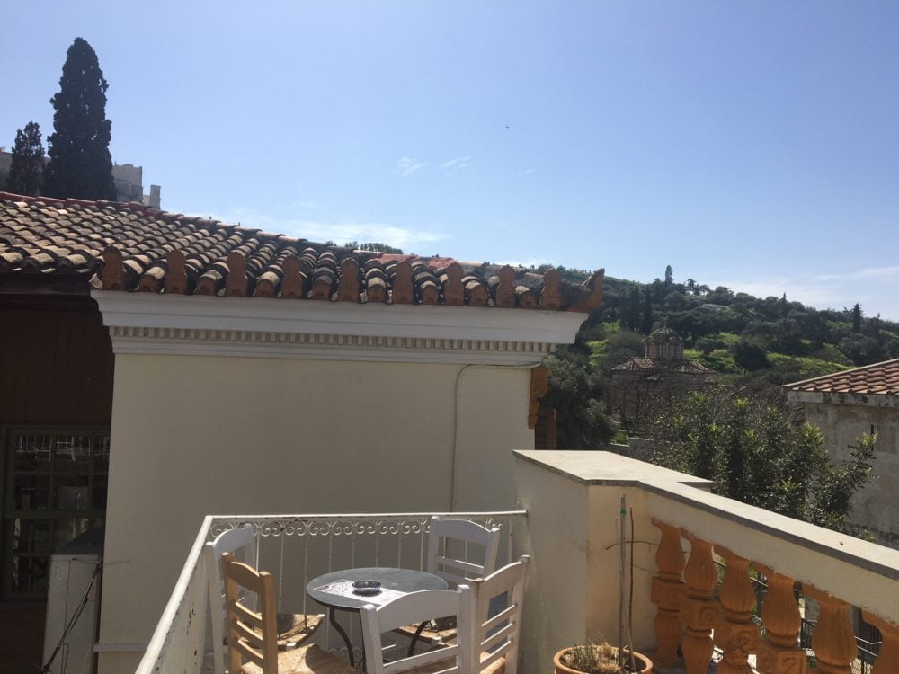 vryssaki cafe plaka terrase athenes