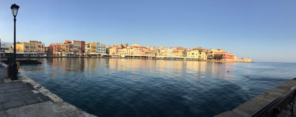 que faire à La Canée que voir à La Canée Le port vénitien de La Cané Crete Hania