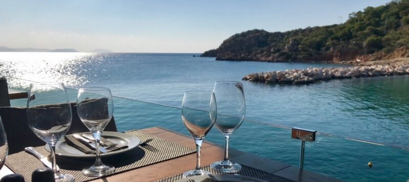 restaurant moorings vouliagmeni