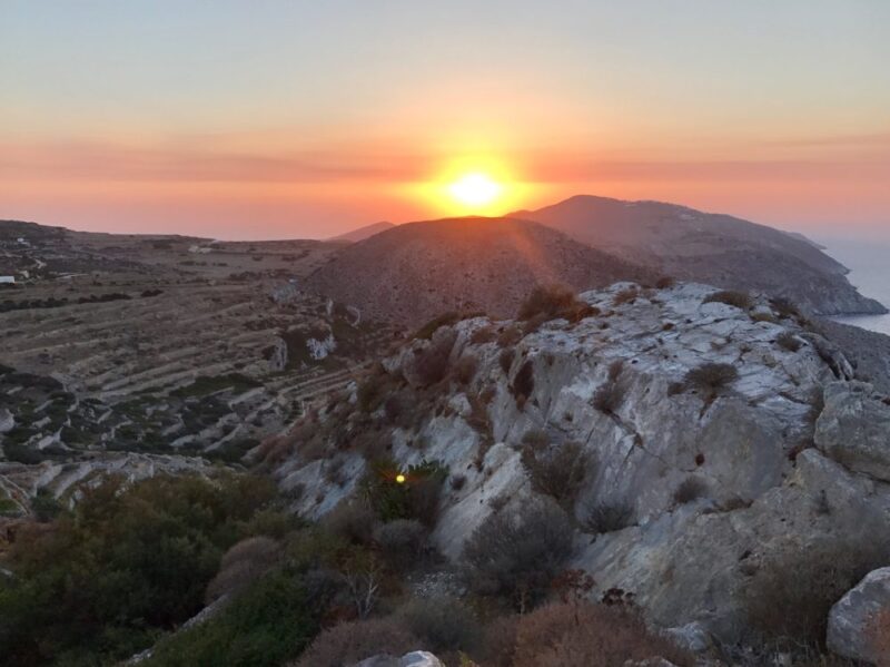 Une ile grecque pas touristique : Folegandros
