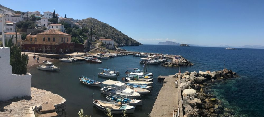 ile proche athènes hydra