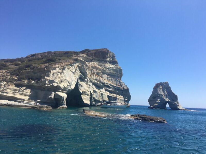 Milos : transport Aeroport de Milos avion bateau