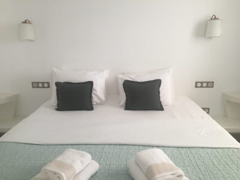 dormir à naxos hotels hebergements chambre d'hote pension studio maison