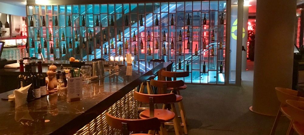 Hytra restaurant étoilé à Athènes