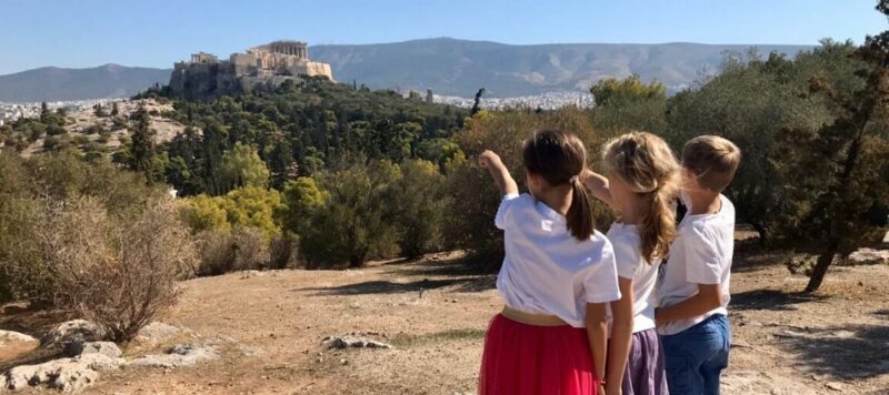 visiter l'acropole avec des enfants visites guidées, jeux de piste, audioguide, smartphone