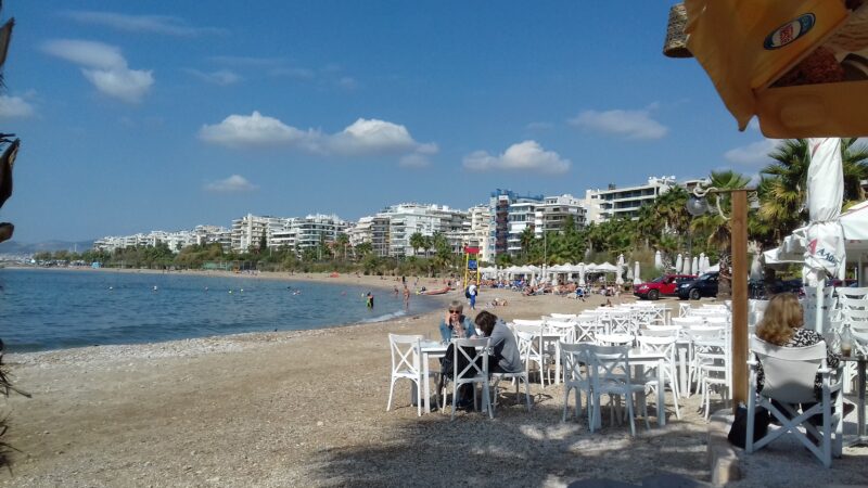 une balade à vélo électrique dans Athènes jusqu'à la mer