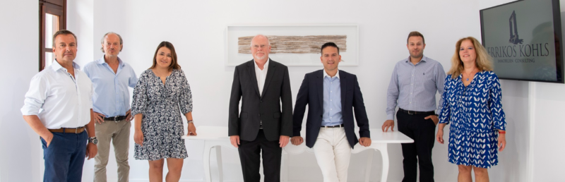 Acheter une maison dans les Cyclades avec l'agence immobili&egrave;re Errikos Kohls Immobilien Consulting