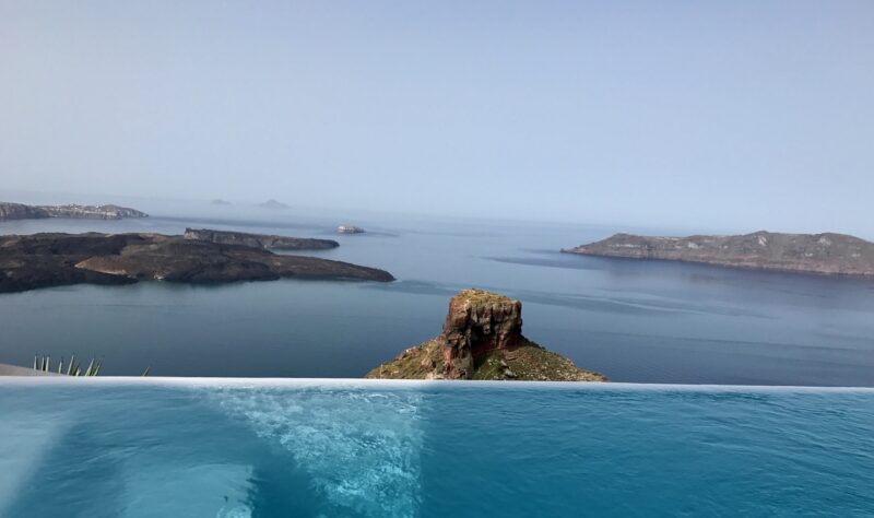 kapari santorin hotel de luxe santorin honeymoon lune de miel vue incroyable