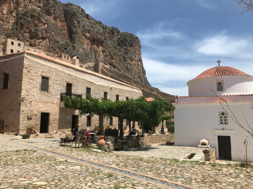 Monemvasia logement hotel dans la vieille ville forteresse
