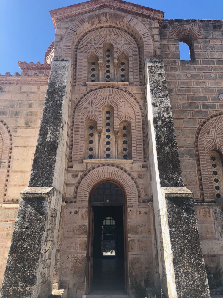 exterieur du monastere de Dafni