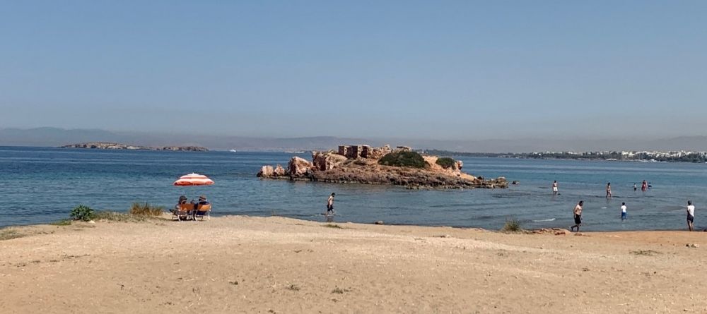 kavouri beach une plage près d'athènes à Vouliagmeni