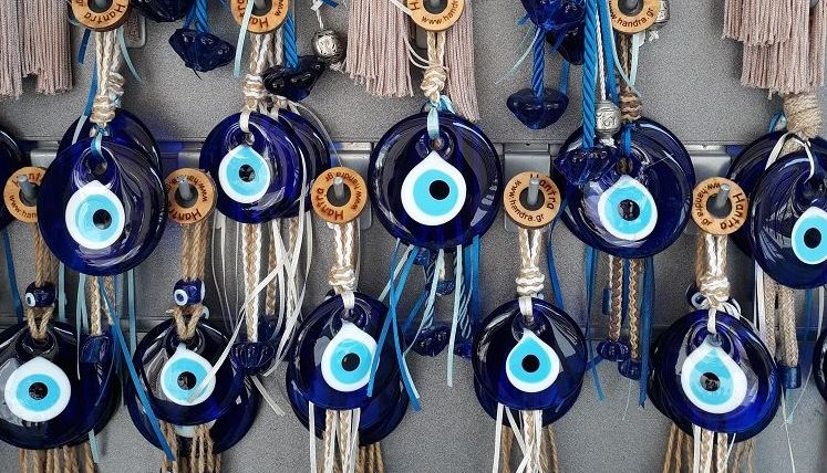 Coutumes et traditions grecques : oeil grec