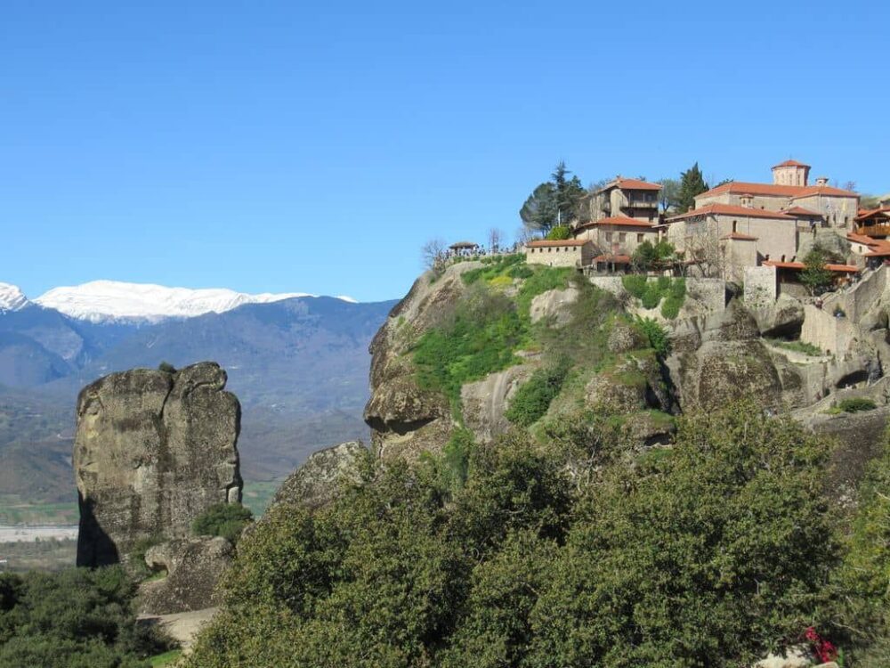 Grand météore ou Meteora dans la région des Météores en Thessalie en Grèce