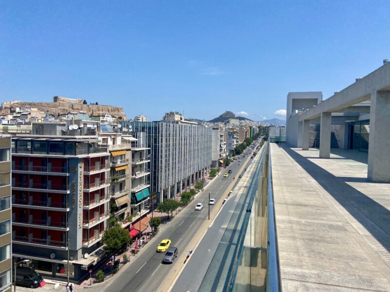 Vue depuis le rooftop du mus&eacute;es EMST &agrave; Ath&egrave;nes
