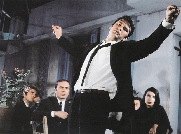 Zibekiko, danse grecque au cinéma avec Nikos Kourkoulos