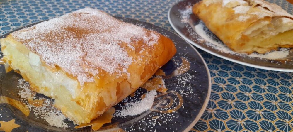 la bougatsa, la patisserie grecque traditionnelle la plus connue