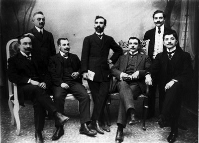 1905.-Collection-of-Mrs.-Fiora-Modiano.